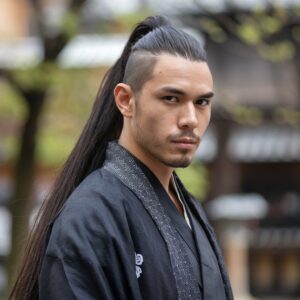 20 Cool Hairstyles for Men with Long Hair: Ultimate Style Guide 2024