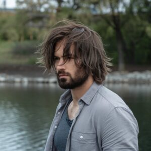 20 Cool Hairstyles for Men with Long Hair: Ultimate Style Guide 2024